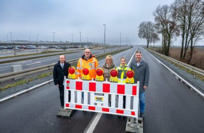 Gruppenbild der Bürgermeister und Verantwortlichen